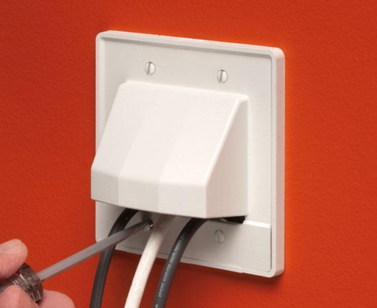 The SCOOP™ Entrance Plate w/ Removable Lower Plate, 1 - 2 Gang, In Wall