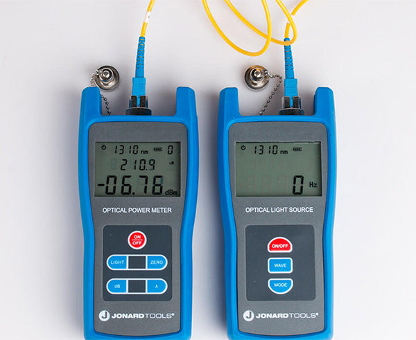 Fiber Power Meter & Optical Light Source Kit (-50 to +26 dBm, Single Mode)